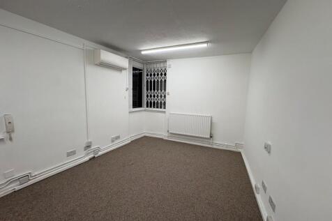 Distribution Warehouse to rent Image 4