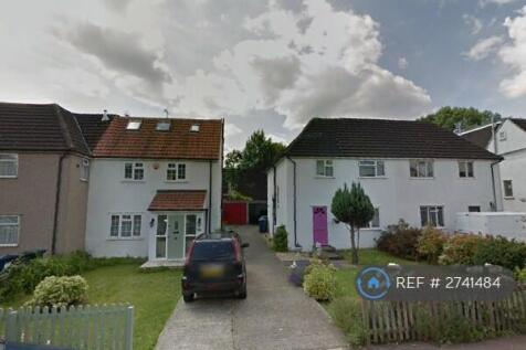 Beautiful 4/5 Bedroom House