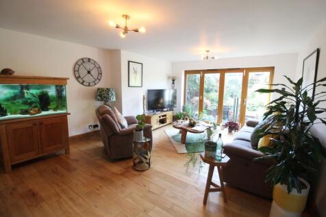 Extended Lounge/Dining Room