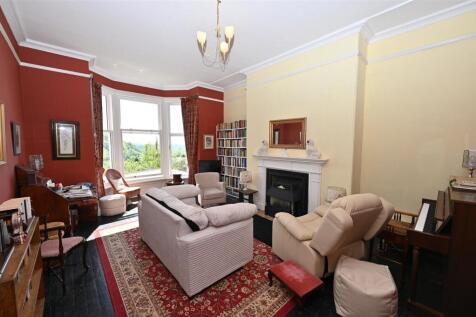 BEDROOM 1 (BIG VIEWS)