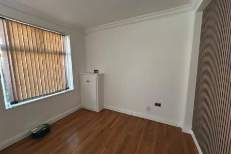 Lounge 1