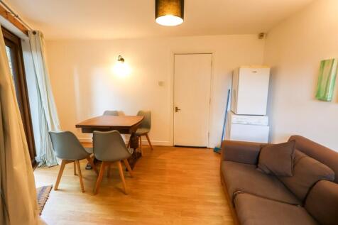 Forge Mews, Wilmslow Road Withington photo 3