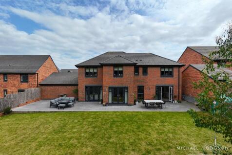 69 Leighfield Drive-48.jpg