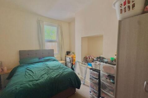 313 cowley bed