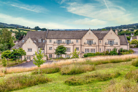Richmond Villages Painswick
