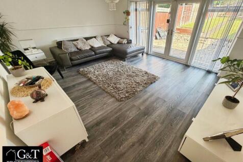 RECEPTION ROOMS