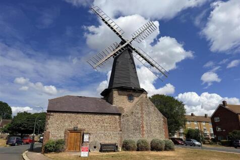 Holmes Avenue 85 Windmill.jpg
