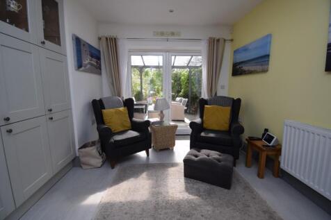 Breakfast Room (2).JPG