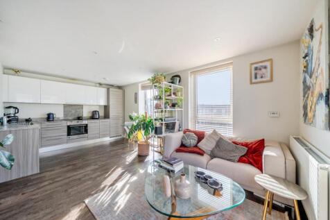 Davidson Frost-Wellings, DFW, Madeleine Court, Sta
