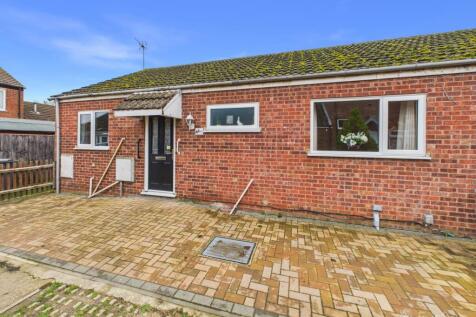 Newmarket, CB8 - property photo