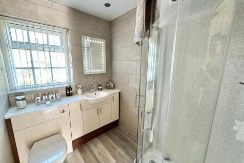 Ground Floor Shower Room