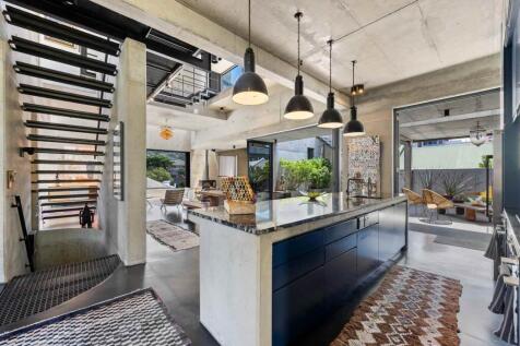 Residential - Kitchen bar