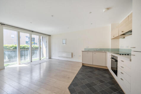 Reception/Kitchen