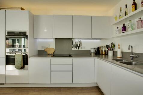 Linnet Court Kitchen