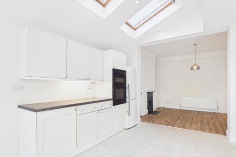 Pittville, Cheltenham, GL52 photo 3
