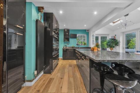 1 Monmouth Rd-22.jpg