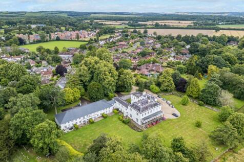Arundel, BN18 - property photo