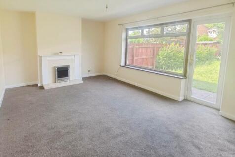 Kilbury Drive, Worcester photo 3