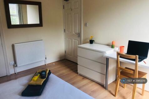 5 bed terraced house for rent in Stalker Lees Road, Sheffield, S11