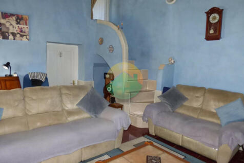 3 Bedroom Semi-Detached For Sale-PAL06-10