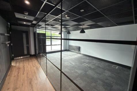 Office to rent Image 8