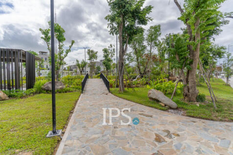 4 Bedroom Villa Udom For Sale - Chankiri Palm Creek, Phnom Penh