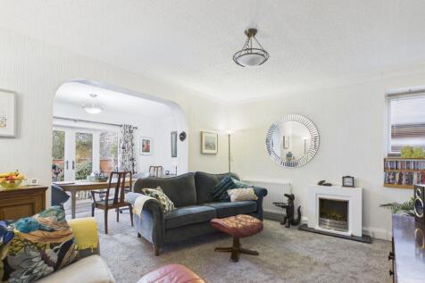 Lounge/Sitting Area