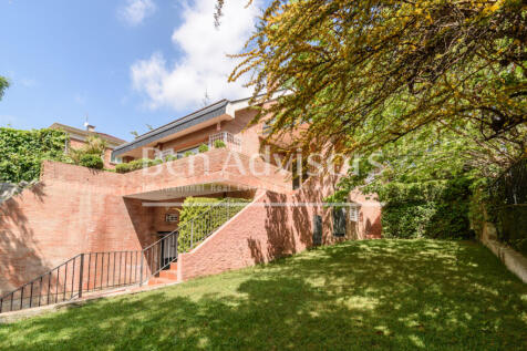 Maravillosa-casa-de-lujo-con-piscina-y-jardin-e...