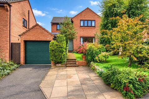 Front of the home and garage.jpg