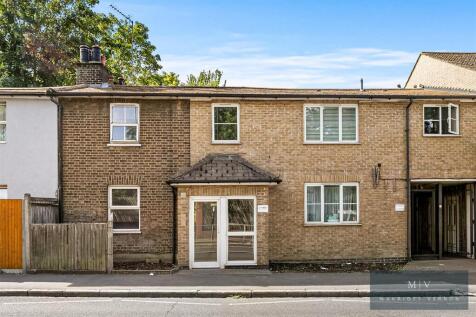 Croham Road F1 32 MV-1.jpg