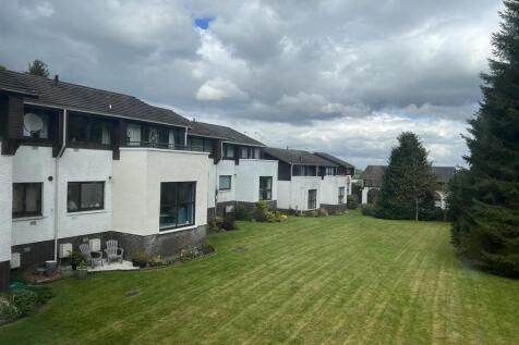 Garden &amp; Parking (4).JPEG