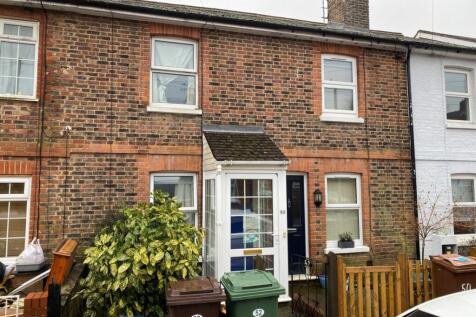 2 Bed Unfurnished Terraced