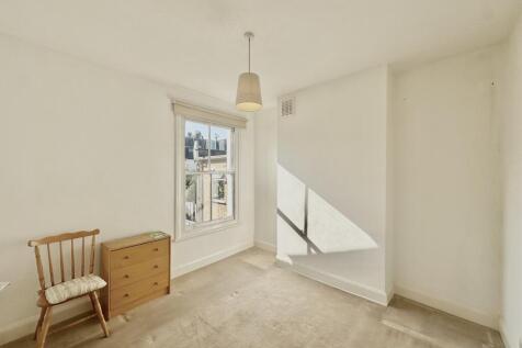 Broughton Road, Fulham, London photo 4