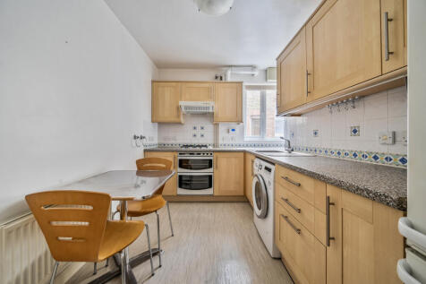 1330915-10-688cd1...