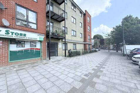 Flat 9 Bell House...