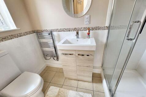 En suite shower room