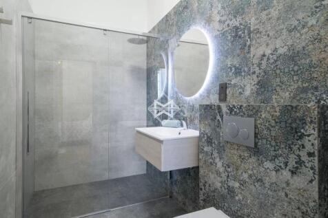 1 PL CHARLES FELIX APT#1 IMMO M&amp;S NICE