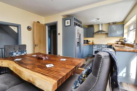 Open Plan Dining Kitchen