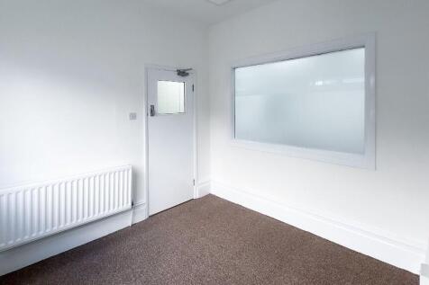 Office to rent Image 4