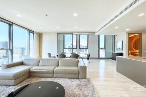 Scope Langsuan - Living Room