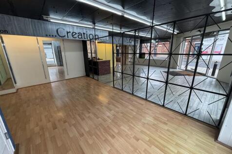 Commercial Property to rent Image 5