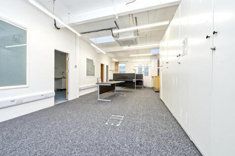 64 rochester place5985.jpg