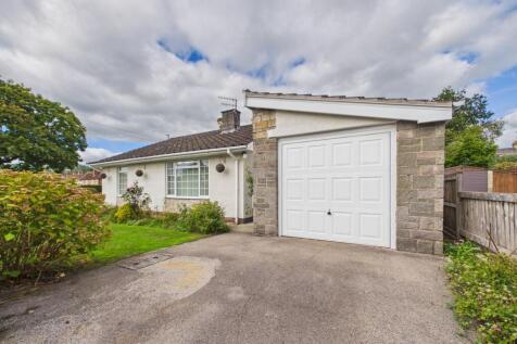 Garage &amp; driveway