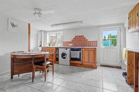 Kitchen Diner