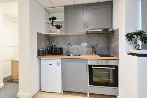 Newly Refurbished Student Studios, available for 2027/28  photo 3