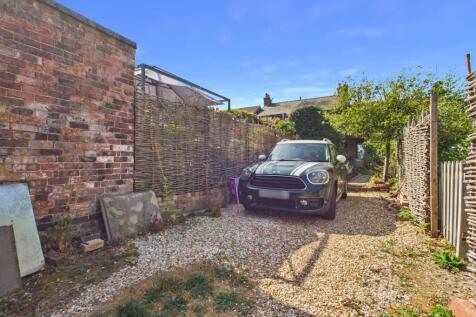OFF ROAD PARKING