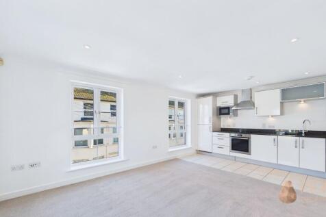 Open Plan Kitchen / Living Room
