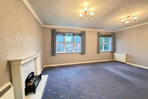 27 Oxford Court  photo 4