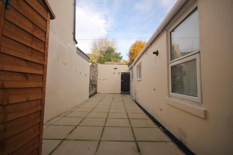 Courtyard 2