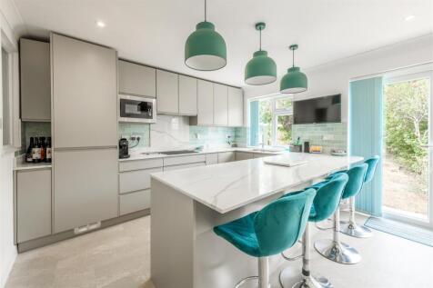 23 Burlington Gardens-4.jpg